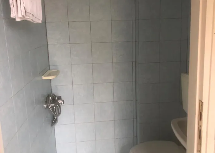 Barreira Beachfront 3 *