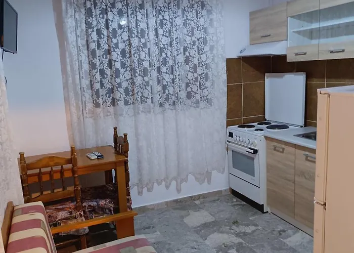 Barreira Beachfront 3 *